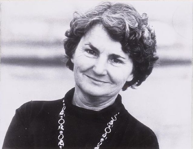 Foto van Thea Beckman, jaren zeventig. Collectie Literatuurmuseum